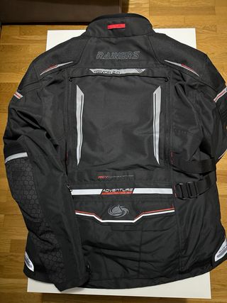 Chaqueta moto 4 estaciones SIN ESTRENAR
