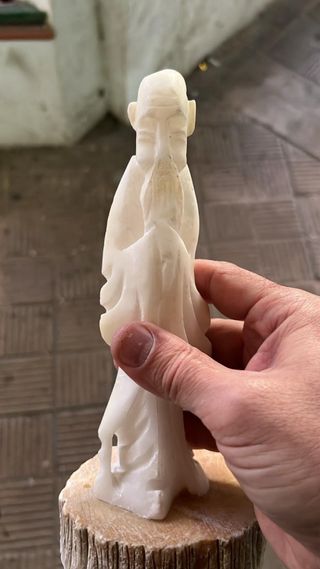 FIGURA PIEDRA SABIO ORIENTAL