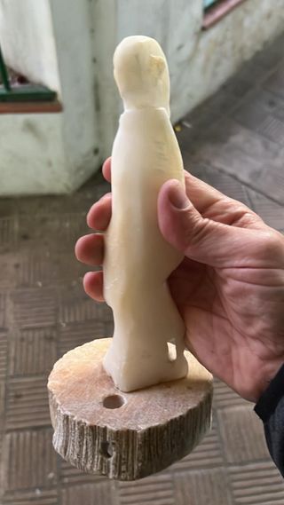 FIGURA PIEDRA SABIO ORIENTAL