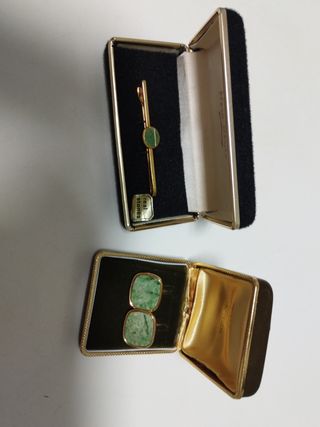 Gemelos y alfiler de corbata