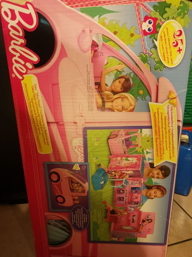 Camper giocattolo di Barbie