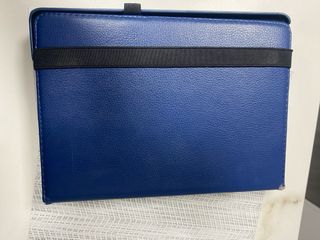 iPad Air 16 GB WiFi modelo A4 74  funda de regalo