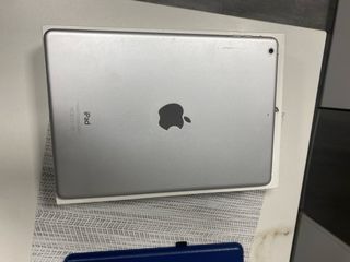 iPad Air 16 GB WiFi modelo A4 74  funda de regalo