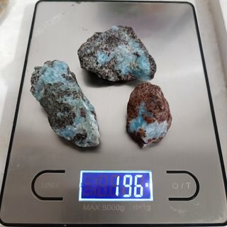 3 rocas Larimar bruto Dominicano 196gr 