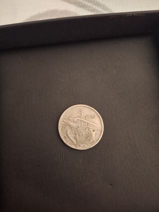 5 pesetas de 1957