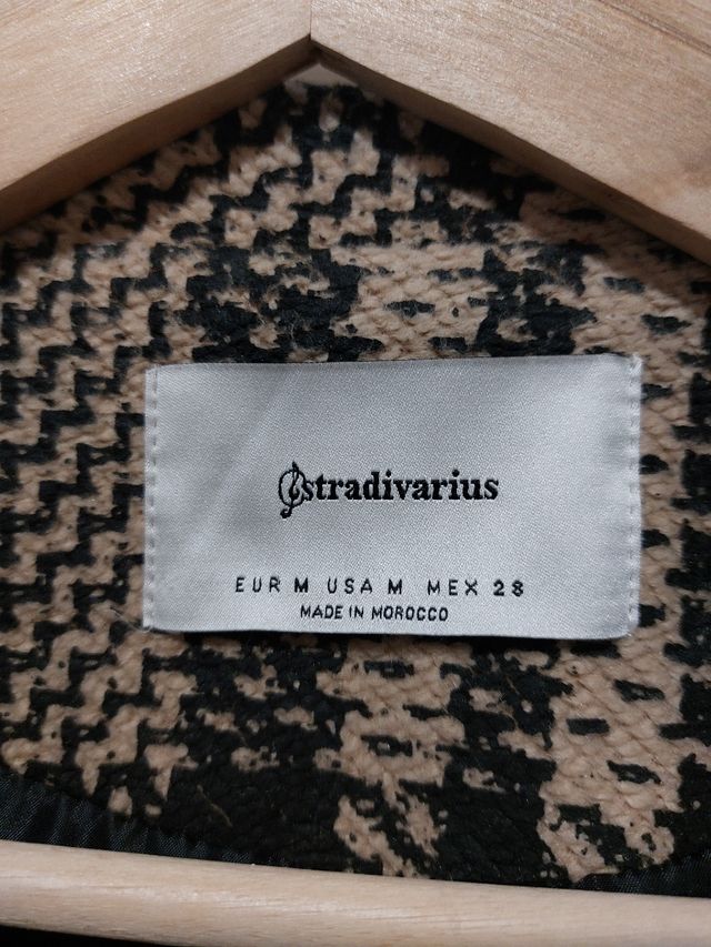 Abrigo fino Stradivarius TM