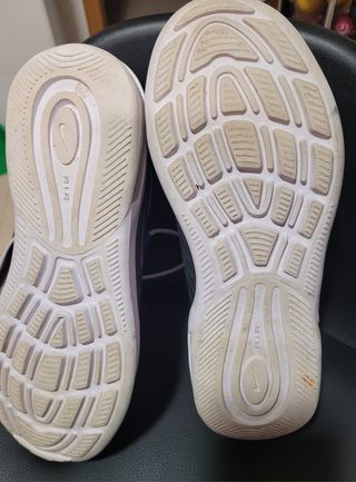 Nike air max axis