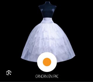 Traje de fallera siglo XVIII completo