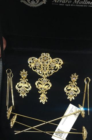 Traje de fallera siglo XVIII completo