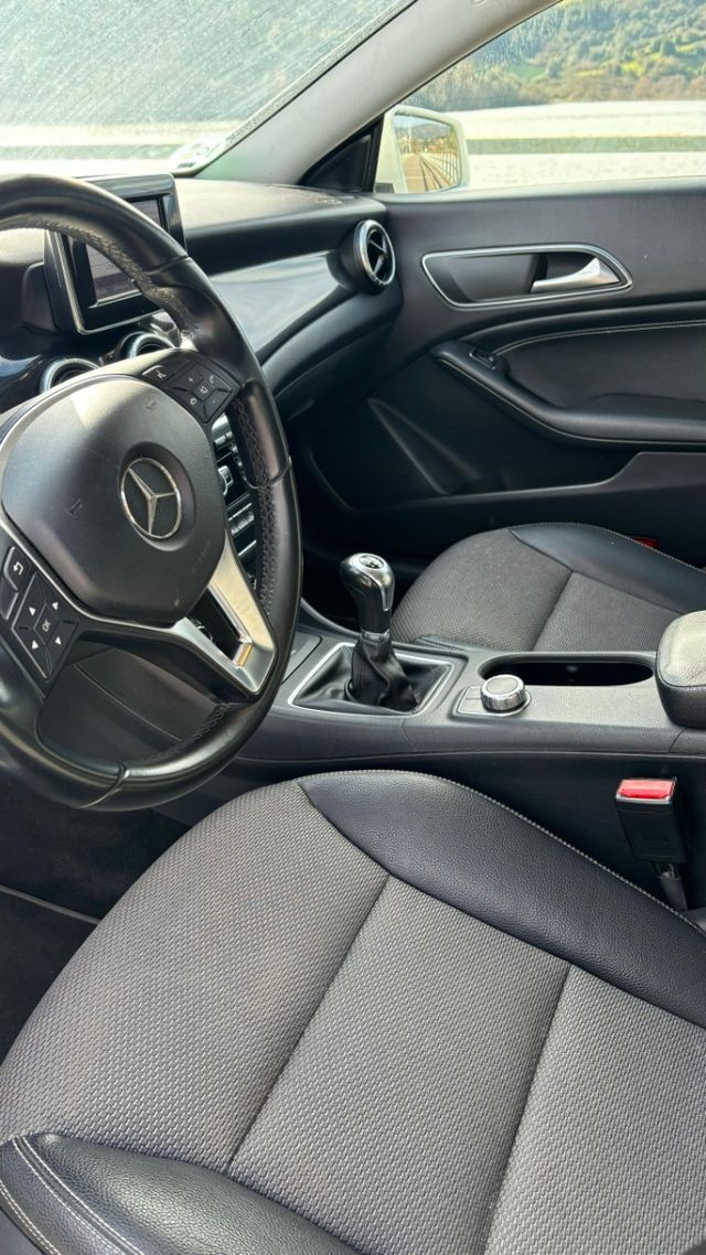Mercedes-Benz Clase CLA 2014