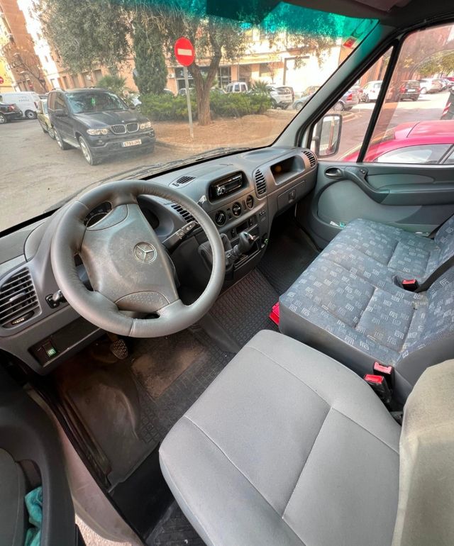 Mercedes-Benz Sprinter 2005