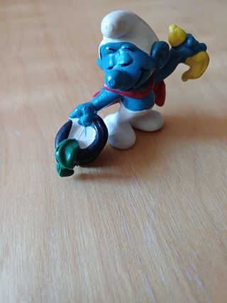 Figura Pitufo Mago 