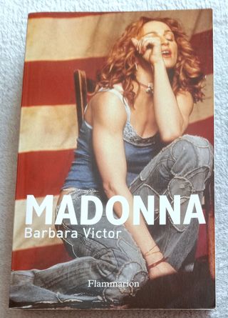 2 libros Madonna en francés