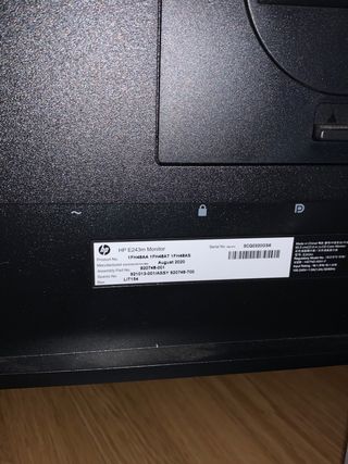 Pantalla HP ordenador con videocamara y altavoz in