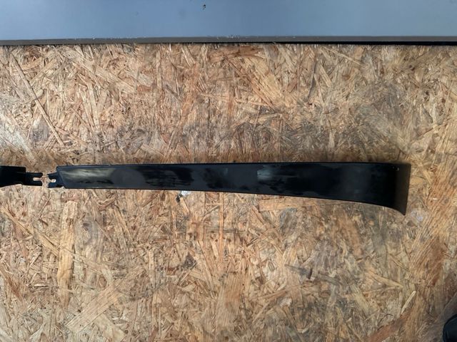 Pestañas/patillas inferiores faro citroen saxo