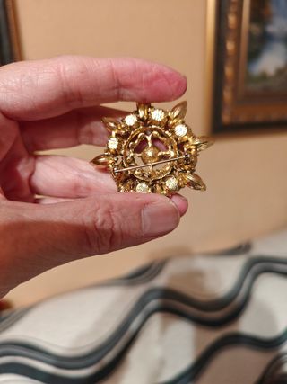 SWAROVSKI/BROOブローチ/廃盤品/626207 Broche cristal de Swarovski de segunda mano por 50 EUR en Leganés