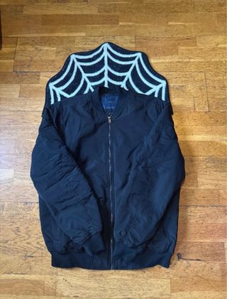 Bomber 