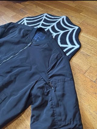 Bomber 