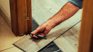 Puertas y tarmás instalación montadori