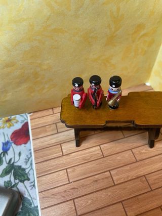 Solatini legno dollshouse