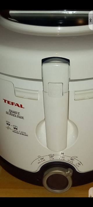 Freidora Eléctrica TEFAL  NUEVA.