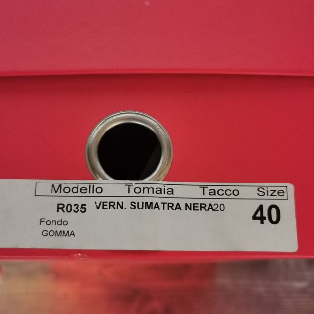 Moccasini vernice nero tg 40