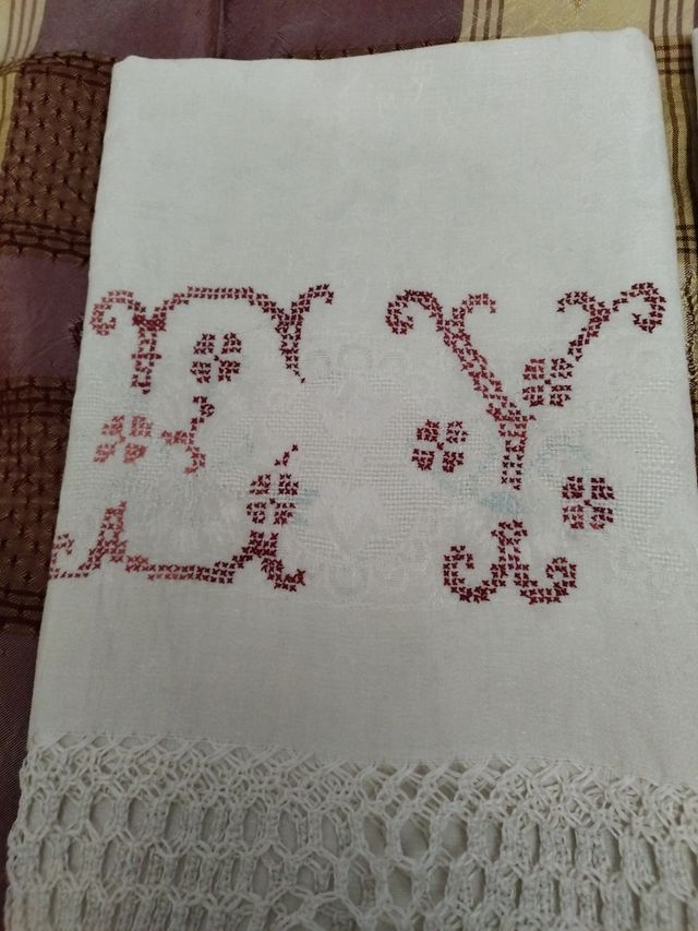 2 toallas de hilo antiguas