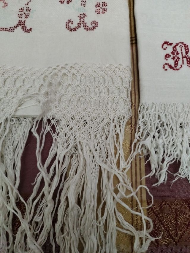 2 toallas de hilo antiguas