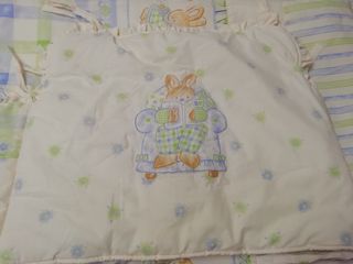 Edredón Cuna Y Chichonera Beige Conjunto Bebe