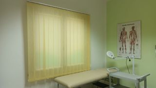 Tenda a battente verticale