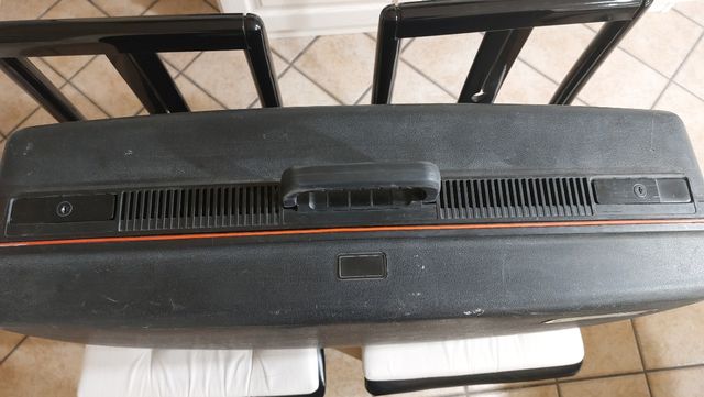 Valigia rigida marca Delsey