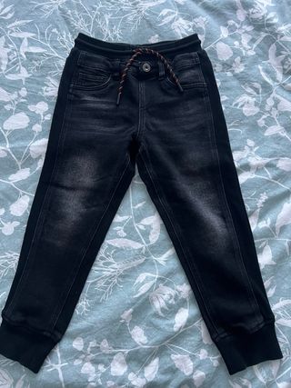 Pantalon vaquero niño negro