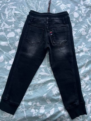 Pantalon vaquero niño negro