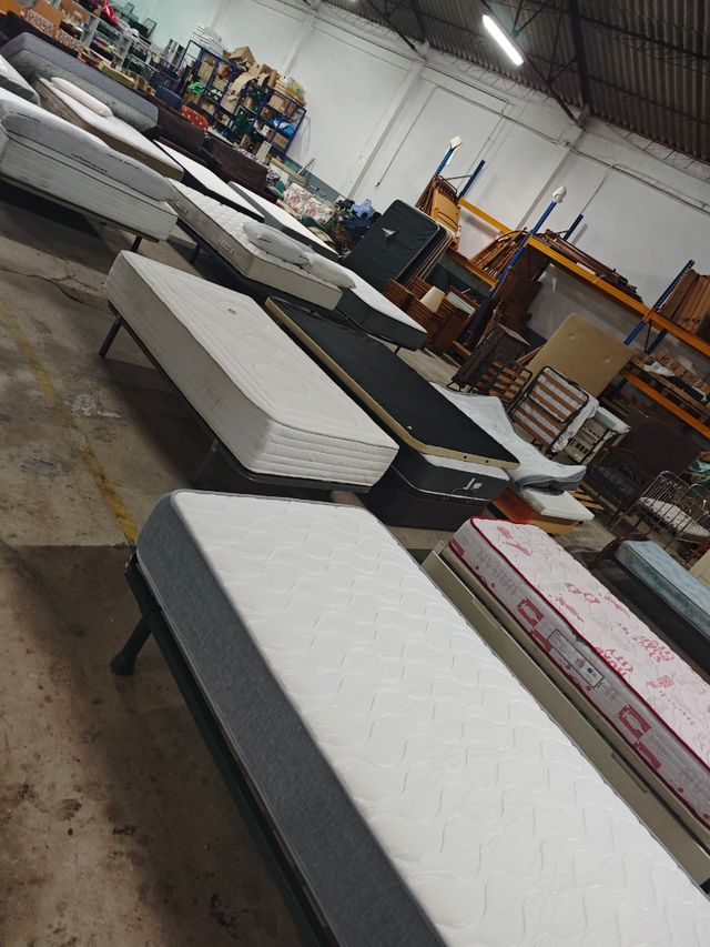 Lote de colchones de liquidación