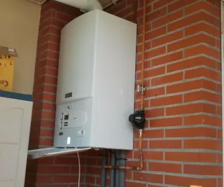 Instalación de termos y calderas de agua caliente