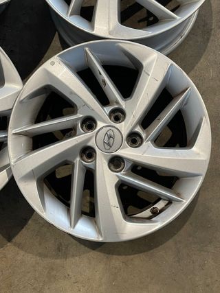JUEGO DE LLANTAS PARA HYUNDAI 5X114,3 16"