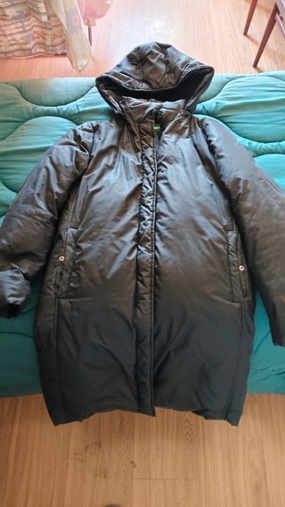 Abrigo Plumas Benetton negro