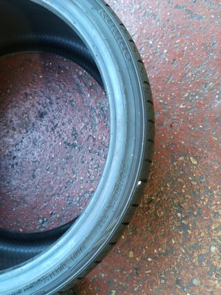 1 neumático 265/30R19 KUMHO