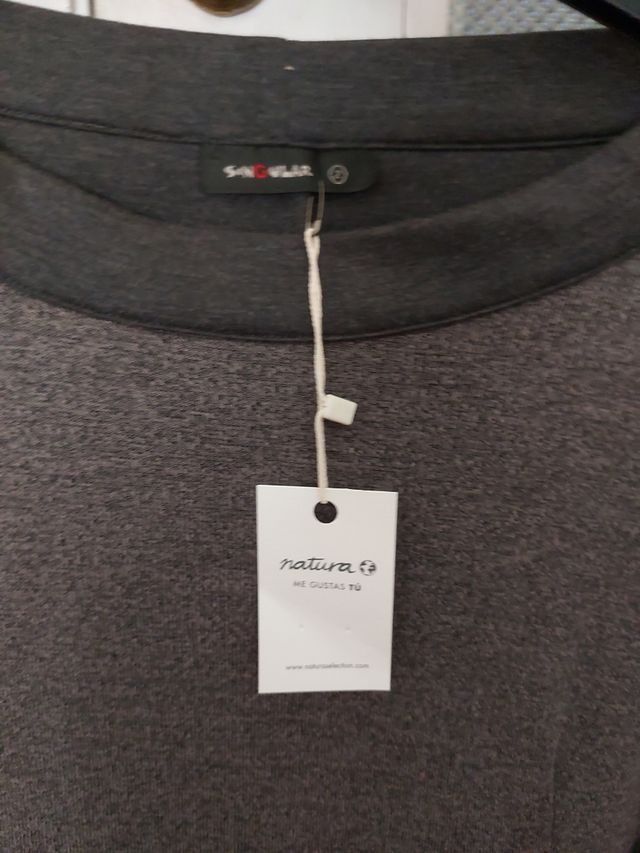 Sin estrenar, vestido