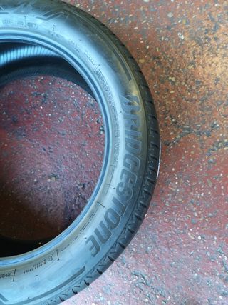 1 neumático 245/50R19 BRIDGESTONE RSC