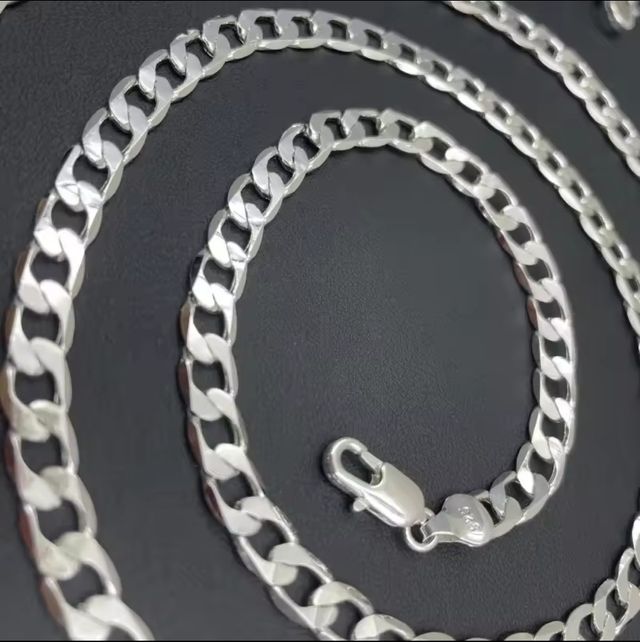 Collar de Plata
