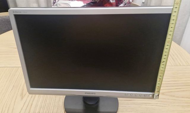 Pantalla Philips Brilliance 17"