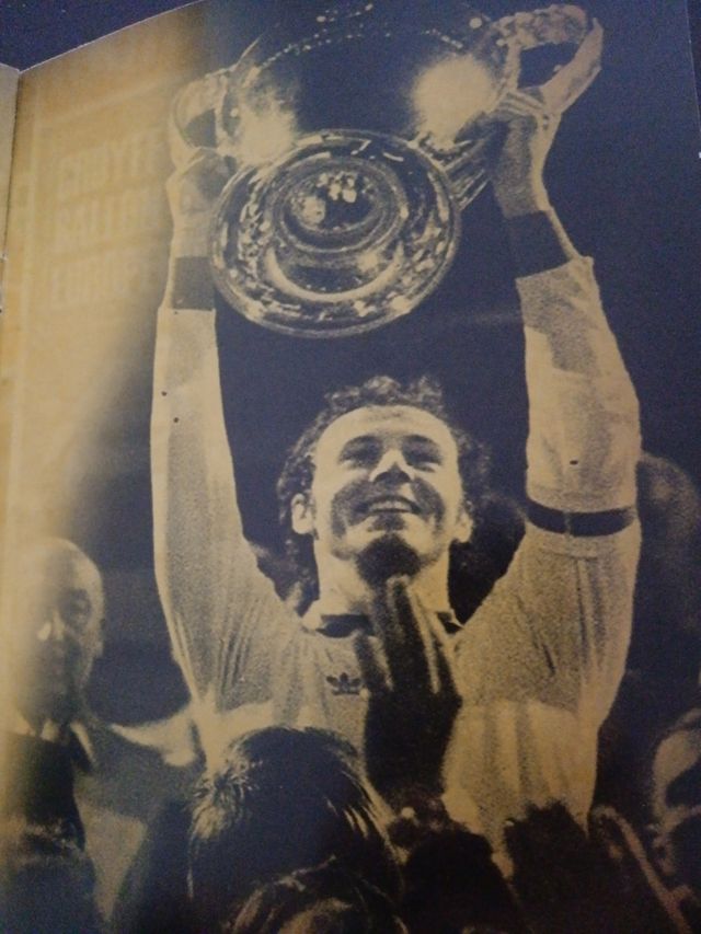 DVD duelos de oro Cruyff vs Beckenbauer