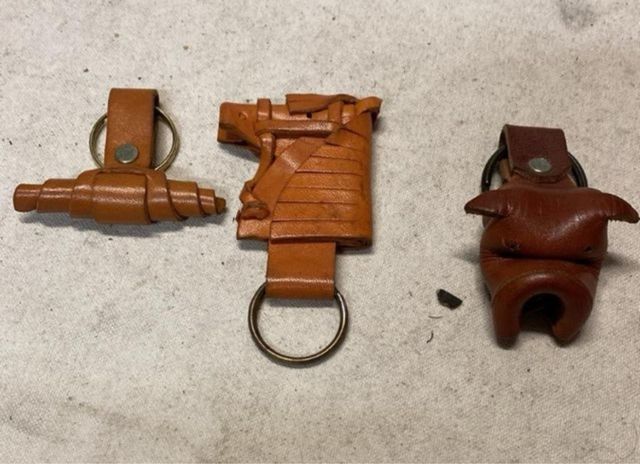 LlAVEROS ojo!!!!! mas de 1600 llaveros  Todos 499€