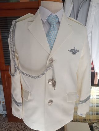 TRAJE DE COMUNUION TALLA 9