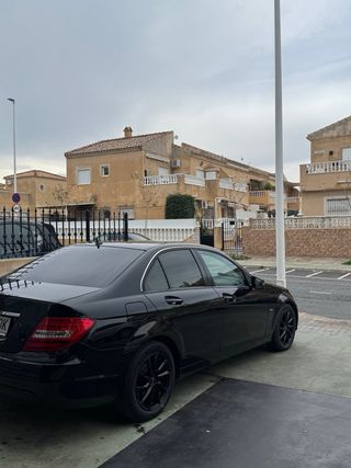 Mercedes-Benz Clase C 2011