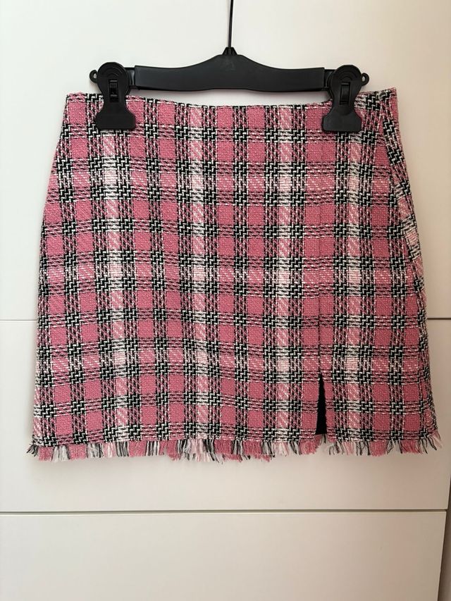 Minigonna tartan rosa bianco nero Stradivarius