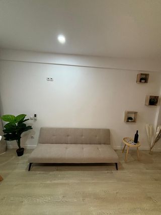Estudio a estrenar en centro pineda 1 linea playa