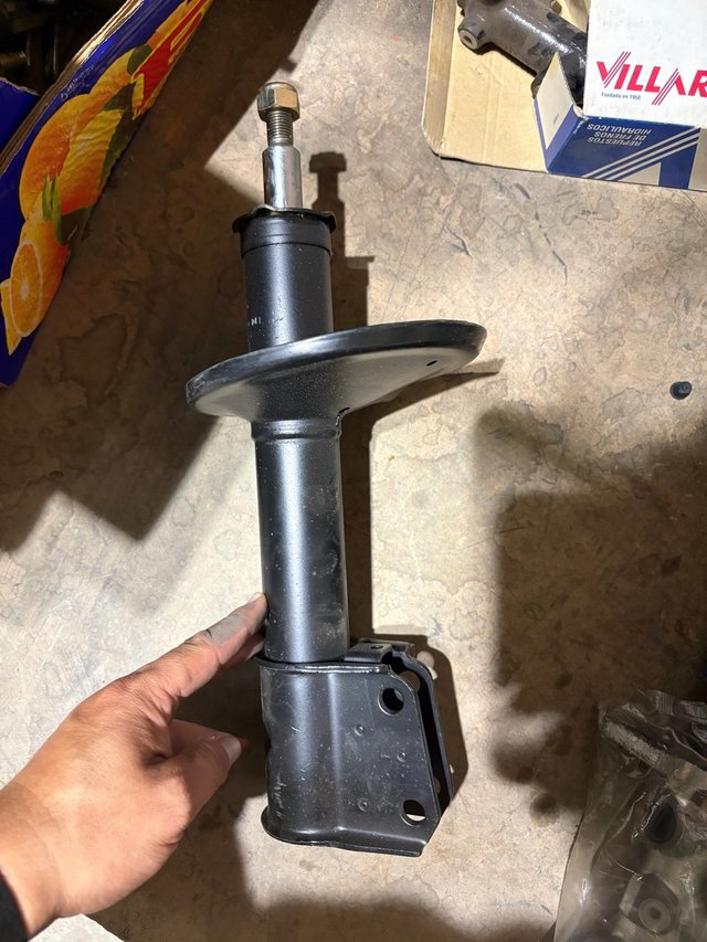 Amortiguadores nuevos  delanteros Super 5 turbo