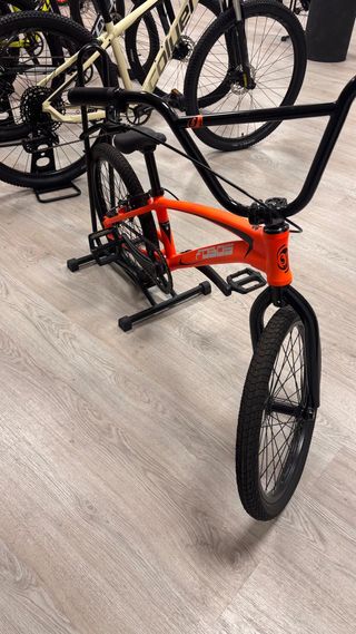 Bicicleta MONTY BMX